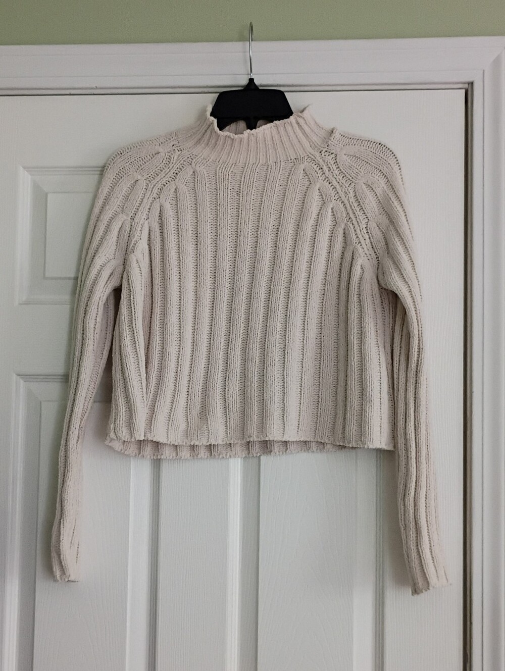 AE | Cropped Sweater